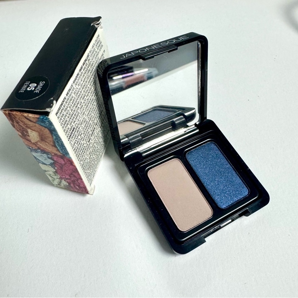 Japonesque Dual Eyeshadow Palette - Cream and Blue
